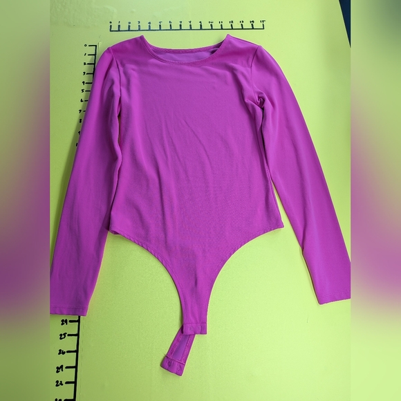 CRZ YOGA Women's Pink Bodysuit - Picture 1 of 2